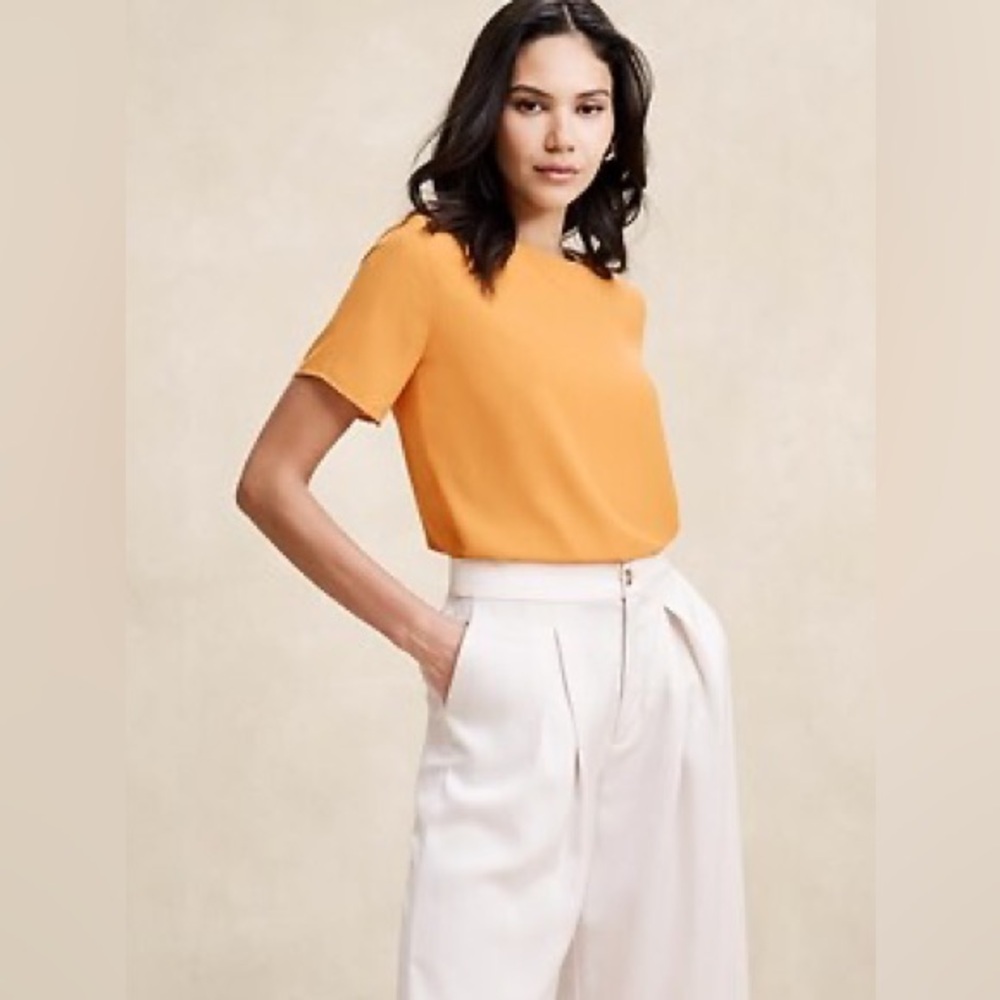 Banana Republic Classic Crewneck T-shirt Pistachio Lush Blouse Top - Picture 4 of 8